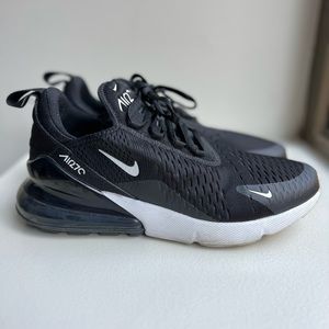 Nike Women’s Air Max 270